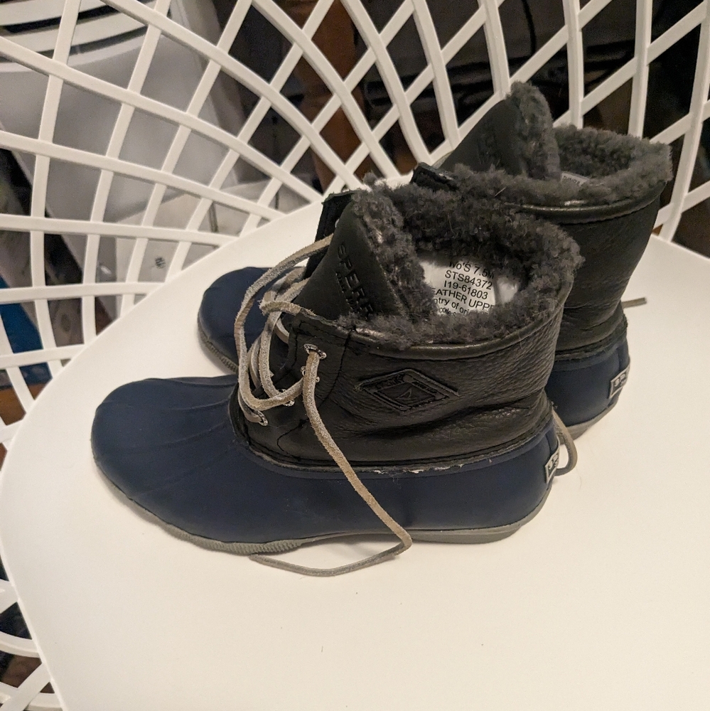 Sperry Saltwater Winter Lux boots
